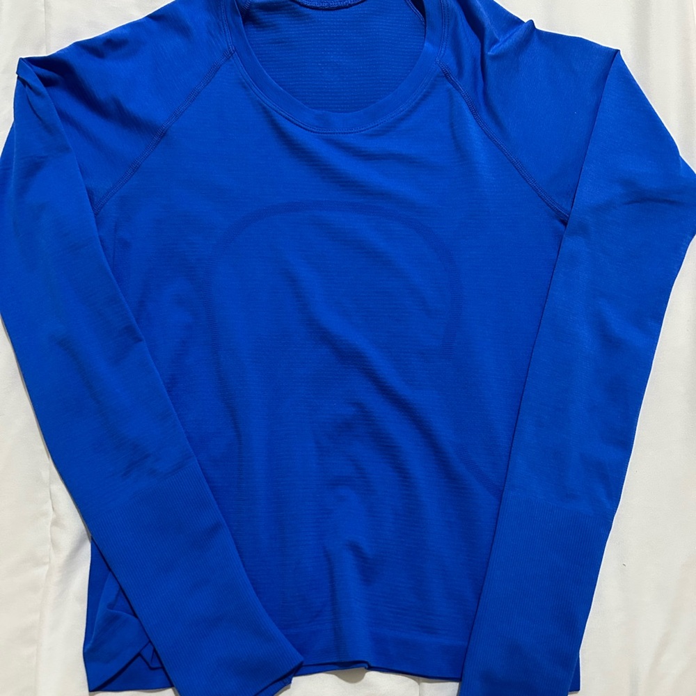 Women's Blue Long Sleeve Top